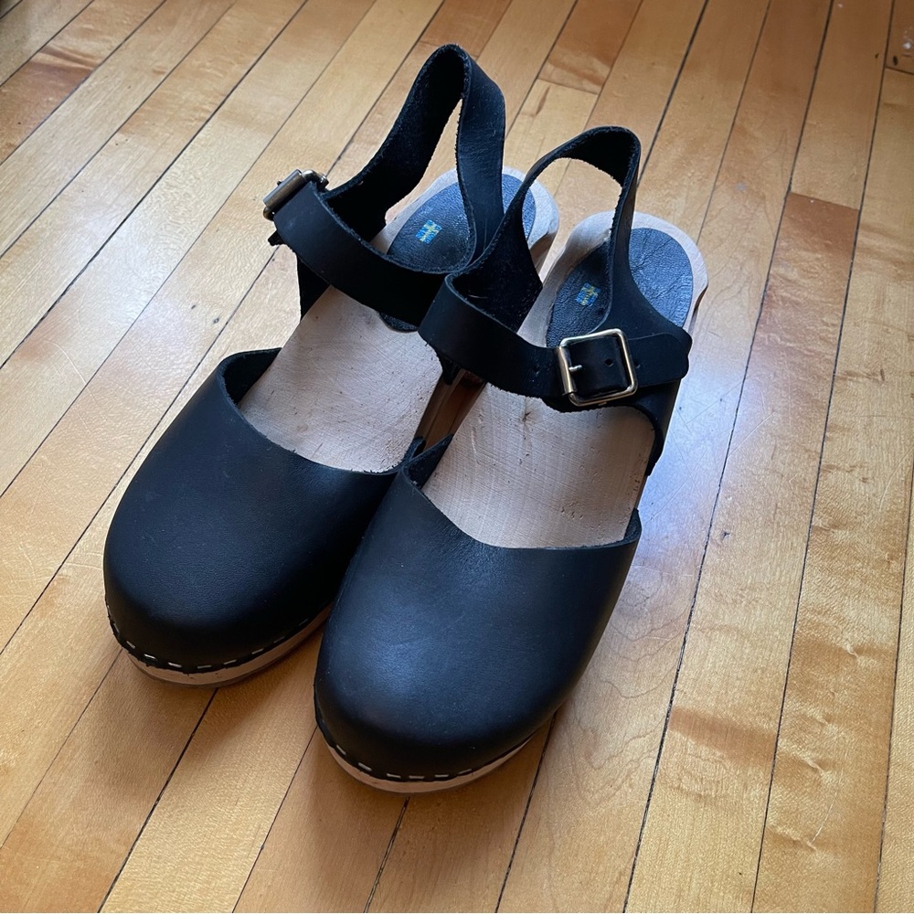 Swedish Hasbeens Black Leather Slingback Clogs